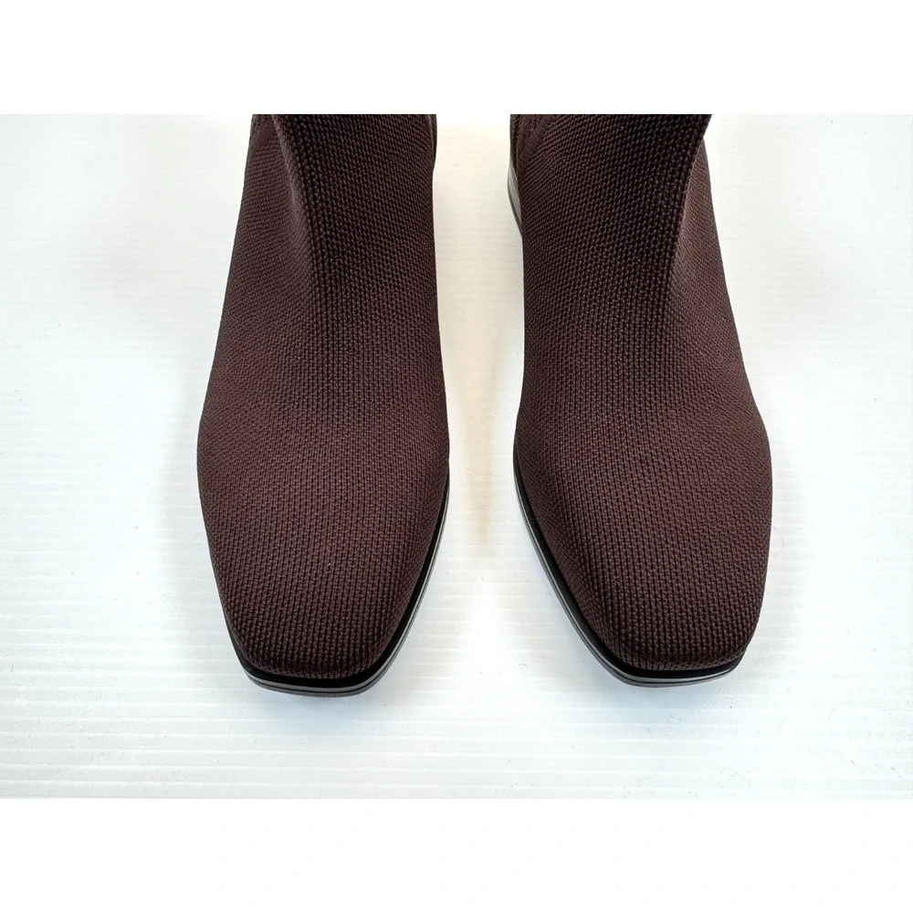 Vivaia Ryan Slip-On Booties Women 37.5 US‎ 7 NWOT Square Toe Chelsea Ankle Boots